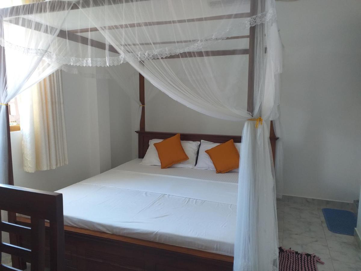 Appartamento Friendly House Galle Esterno foto