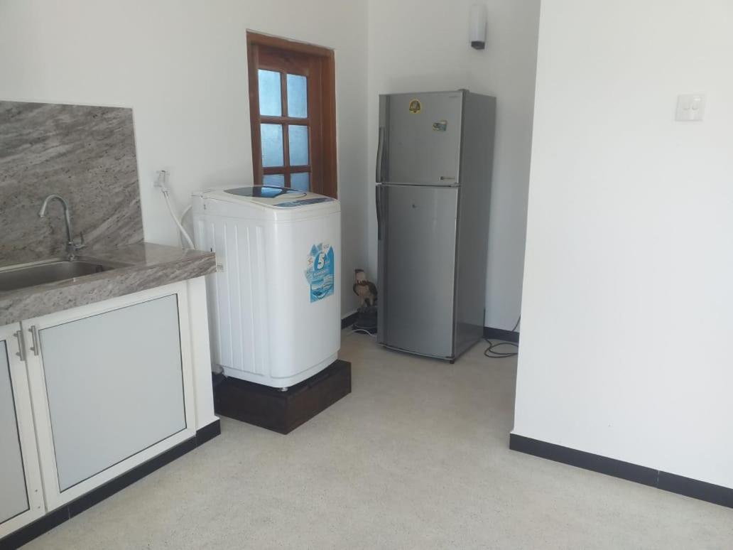 Appartamento Friendly House Galle Esterno foto